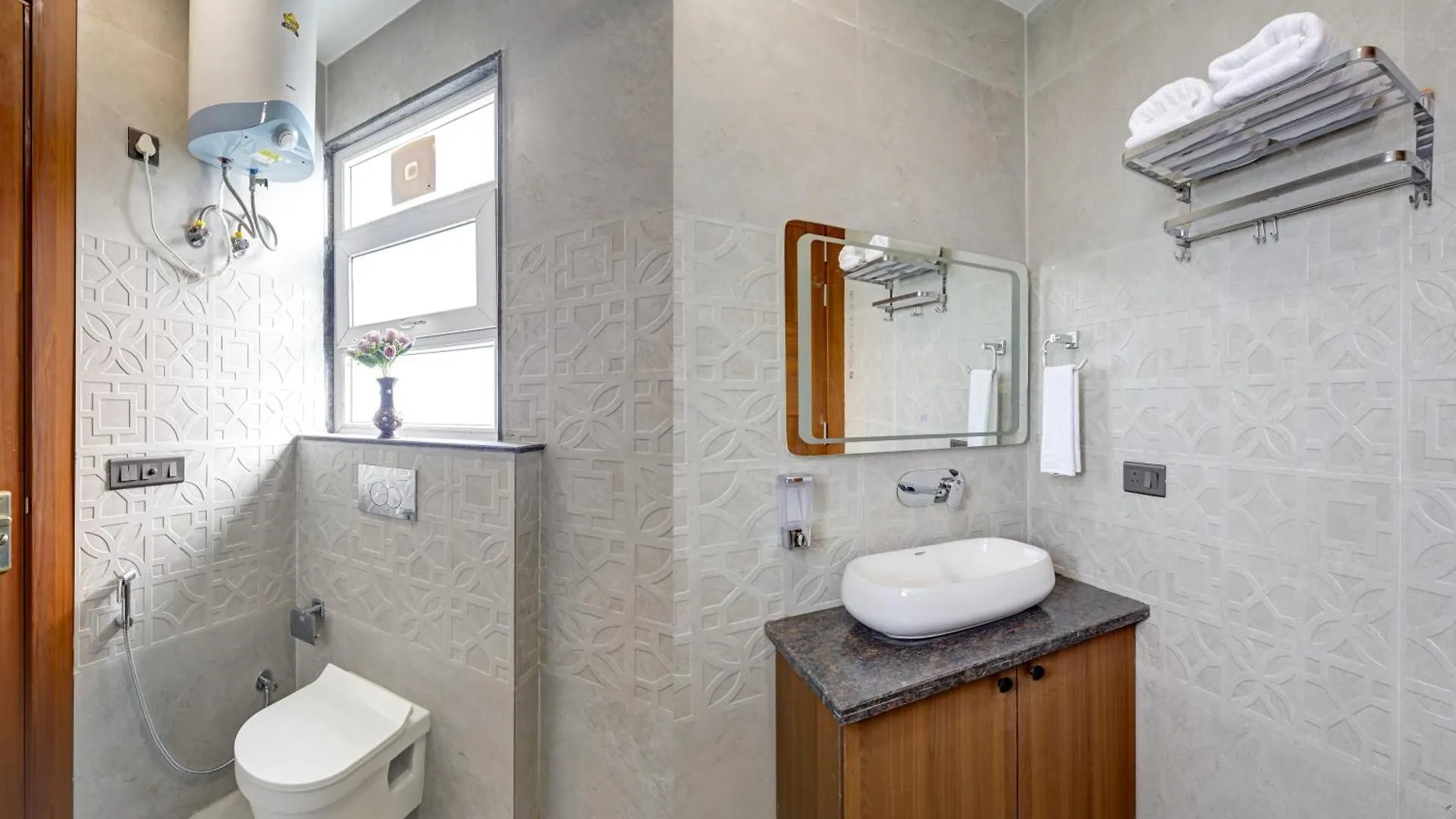 Отель Limewood Stay Premium Studios - Near Sector 29 Гургаон
